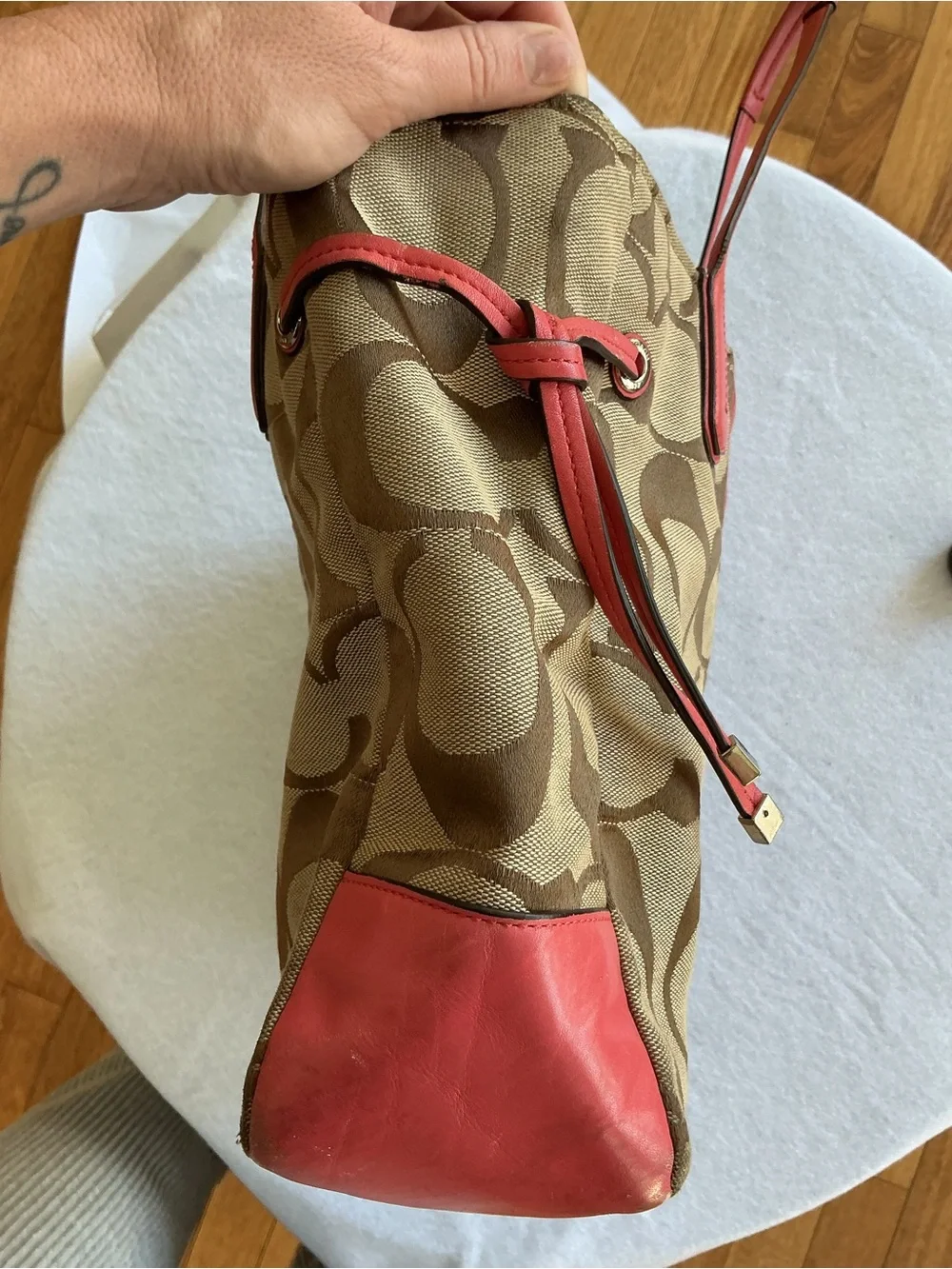 Coach Chelsea Signature Stripe Charlie Tote Khaki Coral‎ Patent Leather Bag